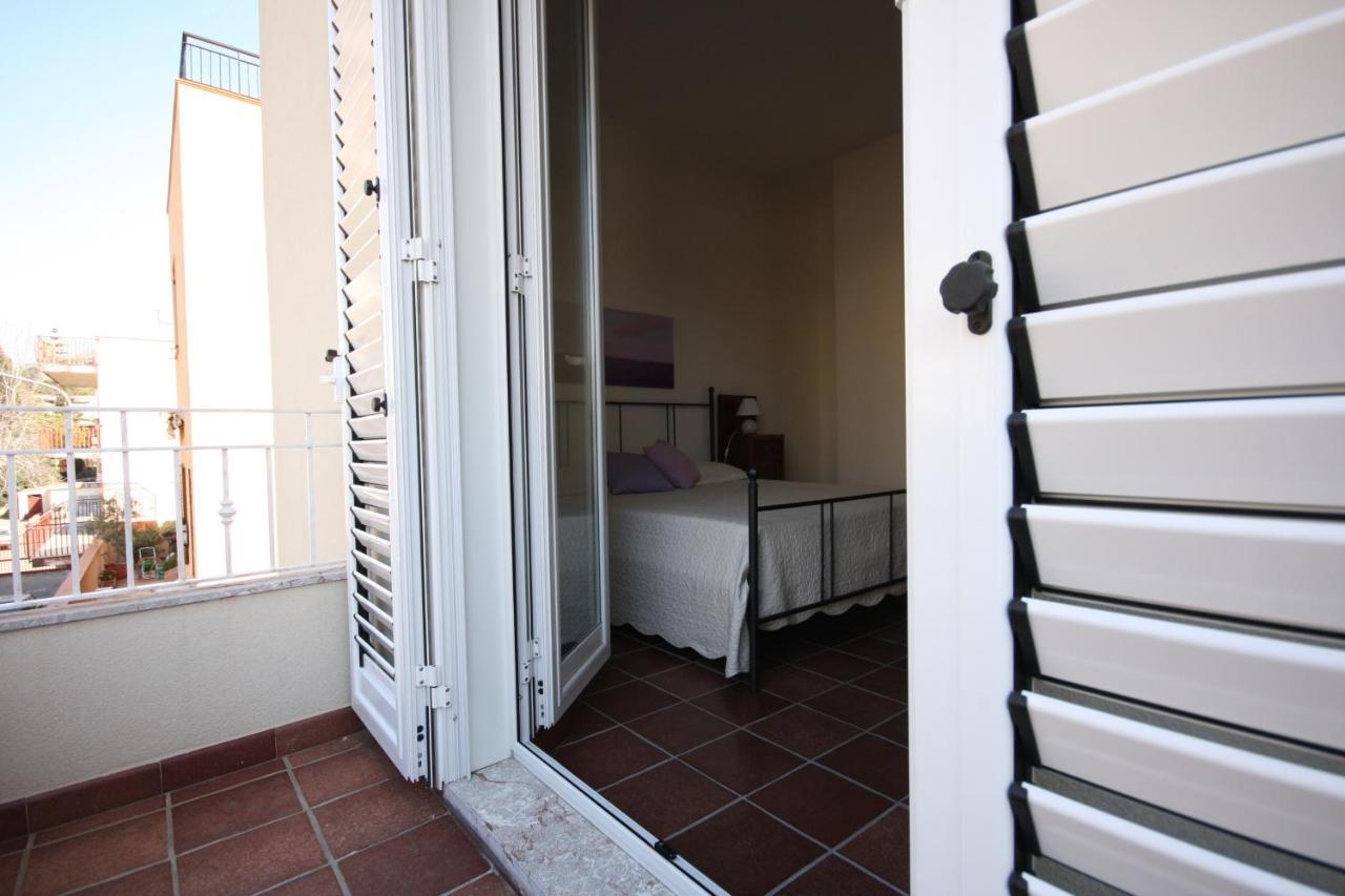 Porta Del Vento Bed & Breakfast Джардини Наксос Екстериор снимка